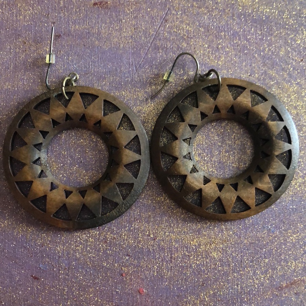 Round dangle earring set - Picture 3 of 5